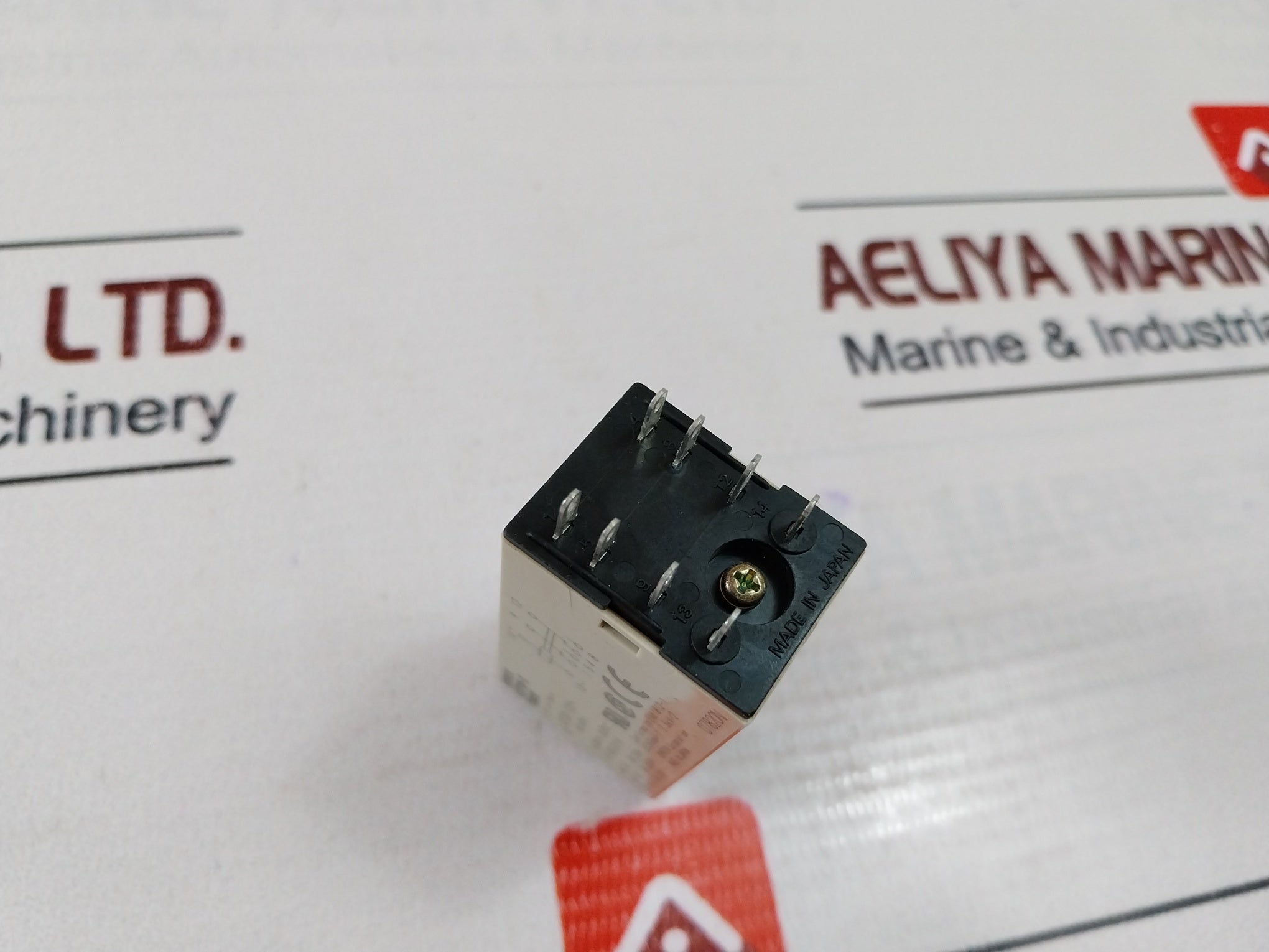 Omron H3Yn-2 Timer Relay 0.1S-10 Min