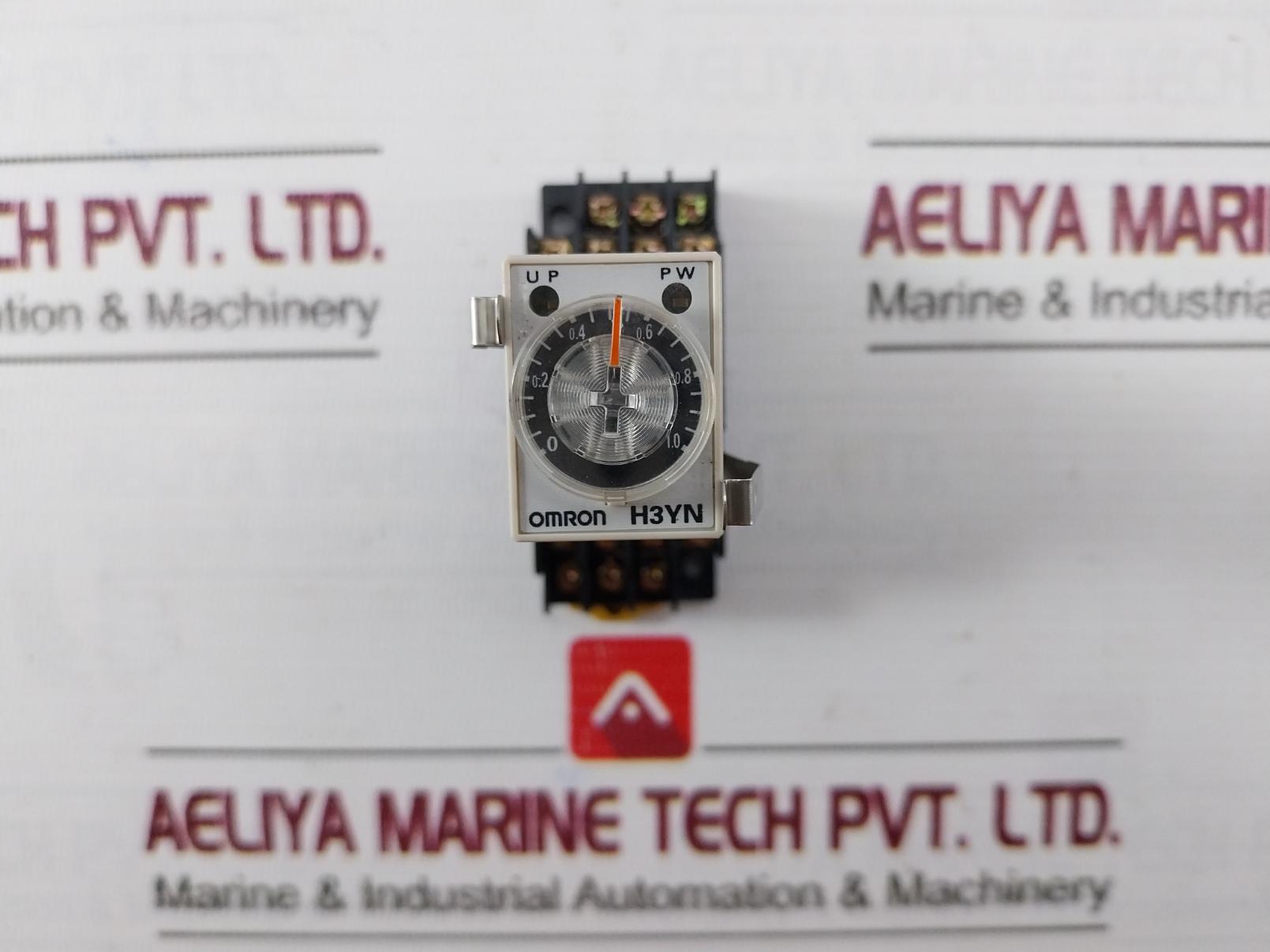 Omron H3Yn-4 Solid-state Timer Dc24V Vde0110 1S To 10M Pyf14A Y92H-3
