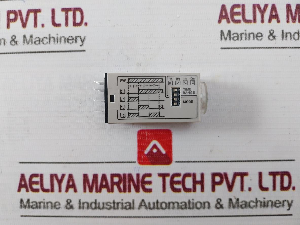 Omron H3Yn-4 Solid State Timer Relay With Socket Y92H-3 Pyf 14A Dc24V--- 3A 0-1.0