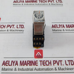 Omron H3Yn-4 Solid State Timer Relay With Socket Y92H-3 Pyf 14A Dc24V--- 3A 0-1.0