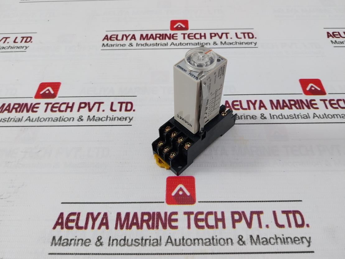 Omron H3Yn-4 Solid State Timer Relay With Socket Y92H-3 Pyf 14A Dc24V--- 3A 0-1.0