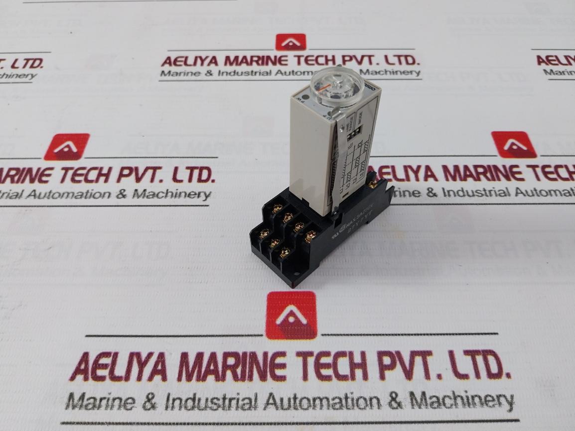 Omron H3Yn-4 Solid State Timer Relay With Socket Y92H-3 Pyf 14A Dc24V--- 3A 0-1.0