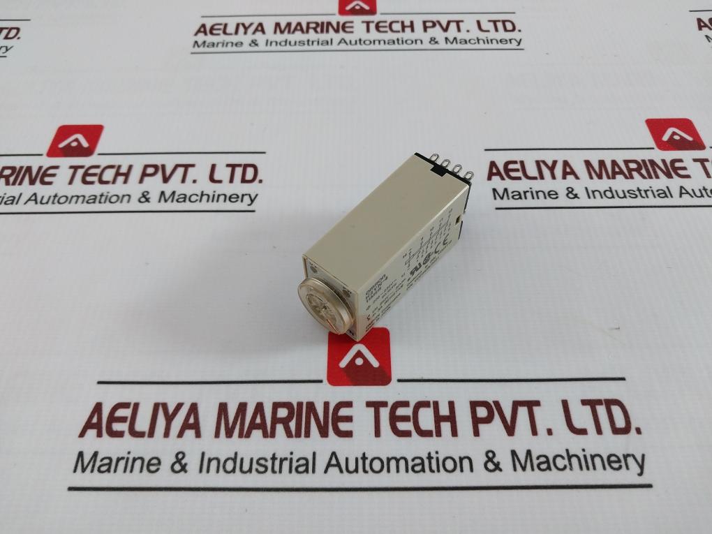 Omron H3Yn-4 Timer 200-230V 50/60Hz 250V 30V 3A 1S To 10M 14560N