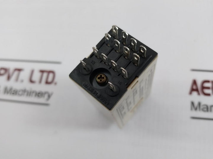 Omron H3Yn-4 Timer 200-230V 50/60Hz 250V 30V 3A 1S To 10M 14560N