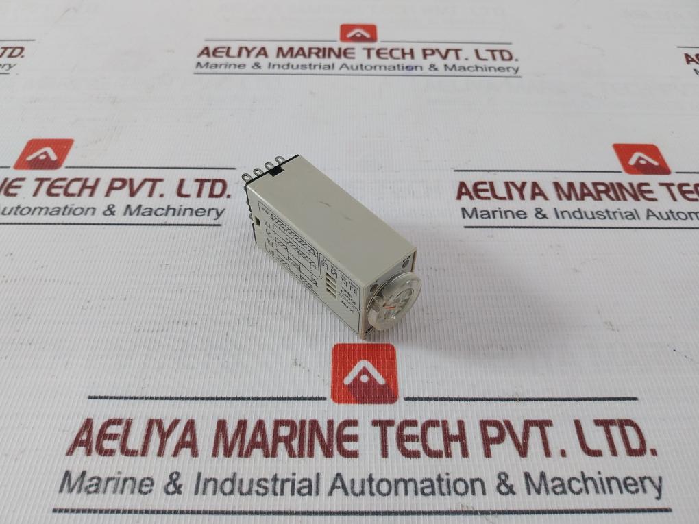 Omron H3Yn-4 Timer Ac100-120V 50/60Hz 0.1S-10Min Ac250V, Dc30V 3A 2.5Kv/1