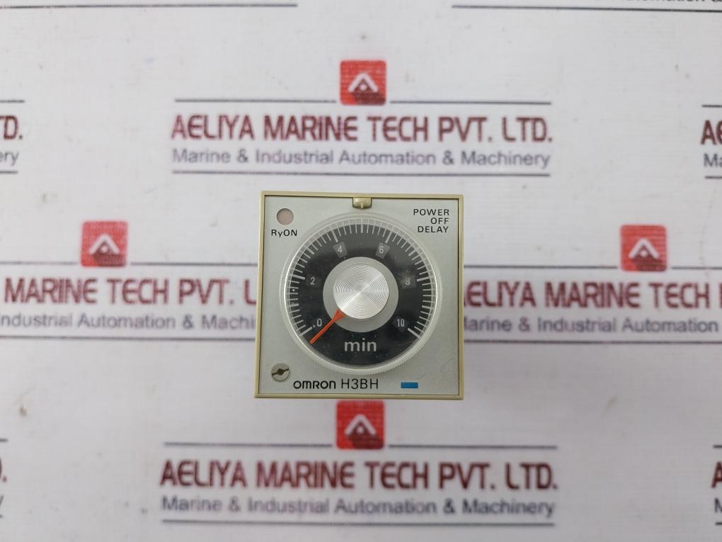 Omron H3Bh-8 Ac100/110/120V 0.5S-10S Timer