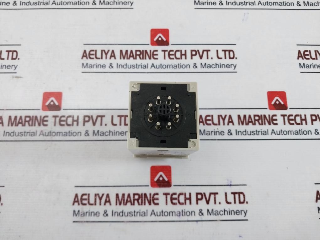 Omron H3Bh-8 Power Off Delay Timer 100/110/120Vac 50/60Hz 0.5 To 10Sec