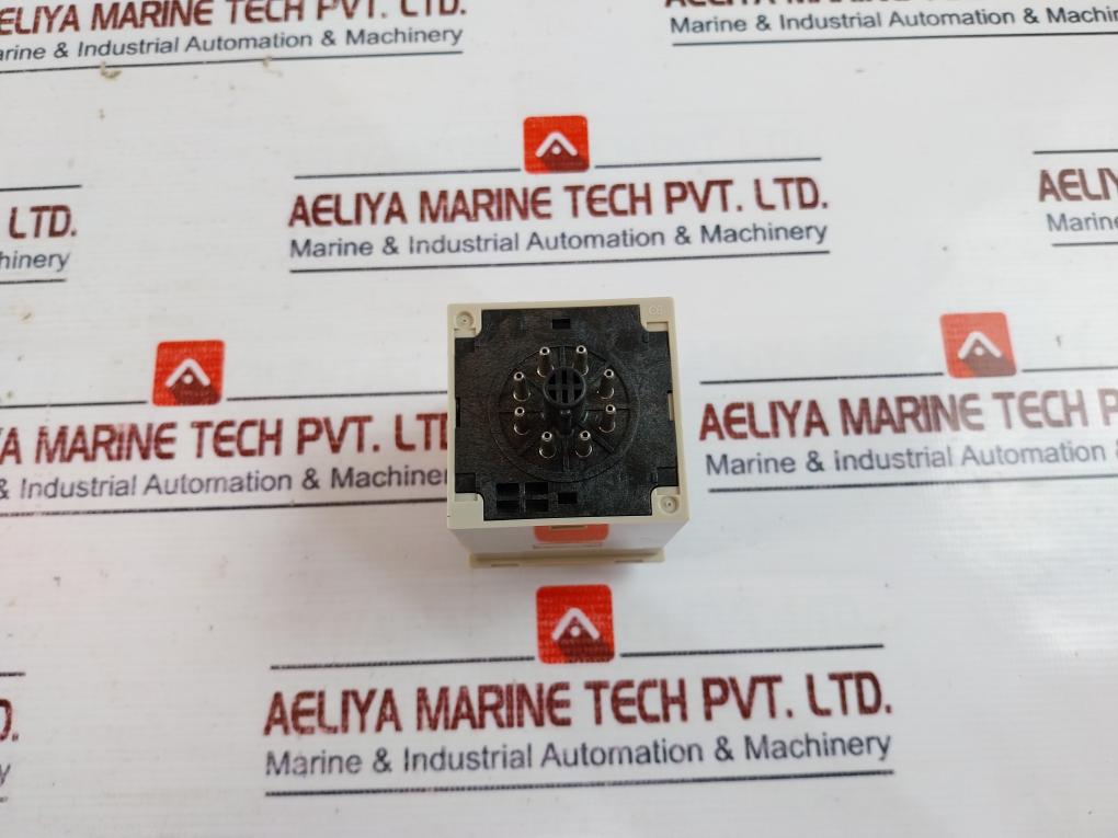 OMRON H3CR-A8 Multi Timer Relay 100/240 VAC 50/60HZ