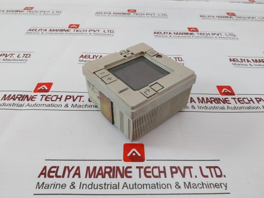 Omron H5L-a Time Switch 12A 250Vac 10A 250 Vac 50/60Hz 4584L