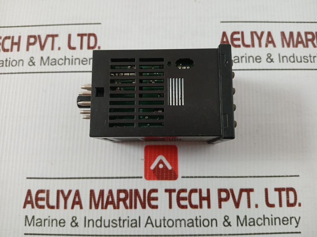 Omron 12-24Vdc Digital Counter H7Cx-a114D1-n