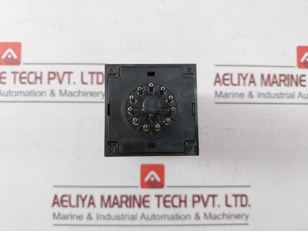 Omron H7Cx-r11-n Digital Tachometer 12Vdc 1/3Hp 240Vac 50/60Hz