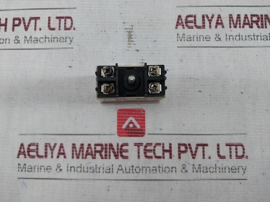 Omron H7Et-bm Time Counter Hour Meter Digital Display