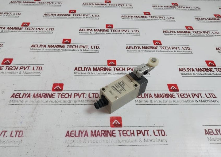 Omron Hl-5000 Economical Miniature Limit Switch Boasting Rigid Construction 5A 250Vac