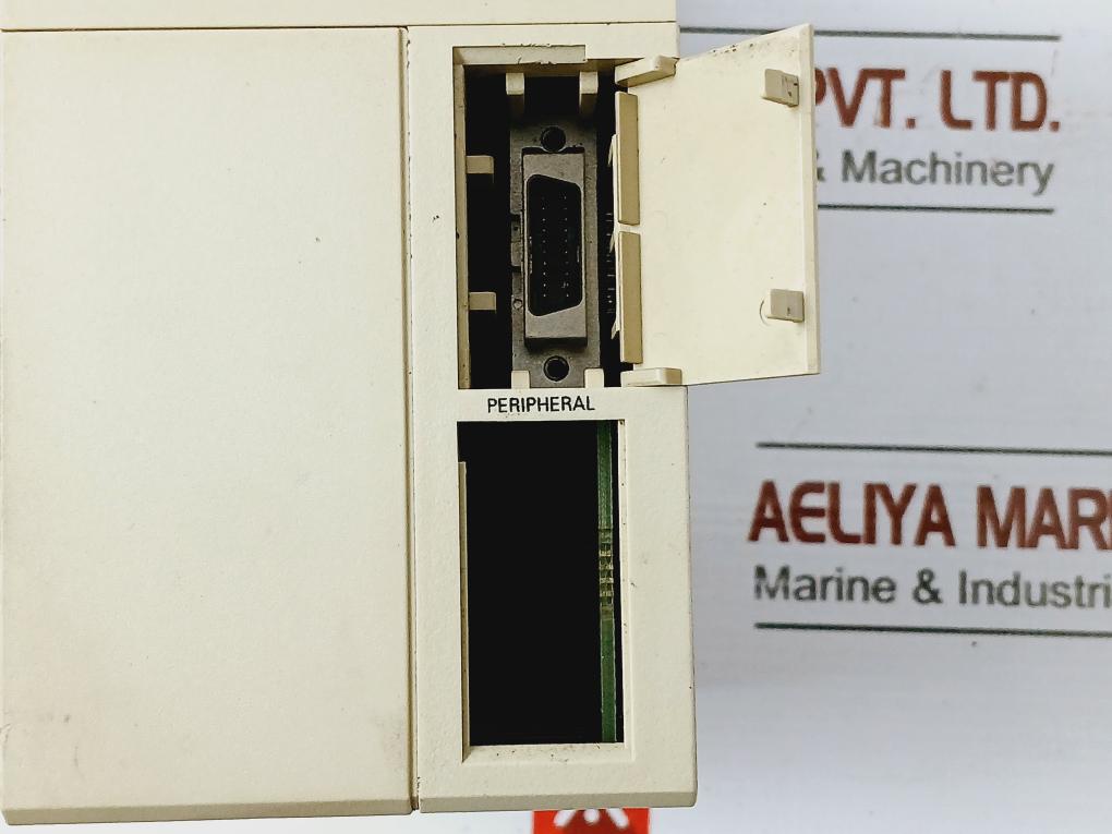 Omron Id212,0c222,c200he-cpu11,c200hw-pa204r Programmable Controller