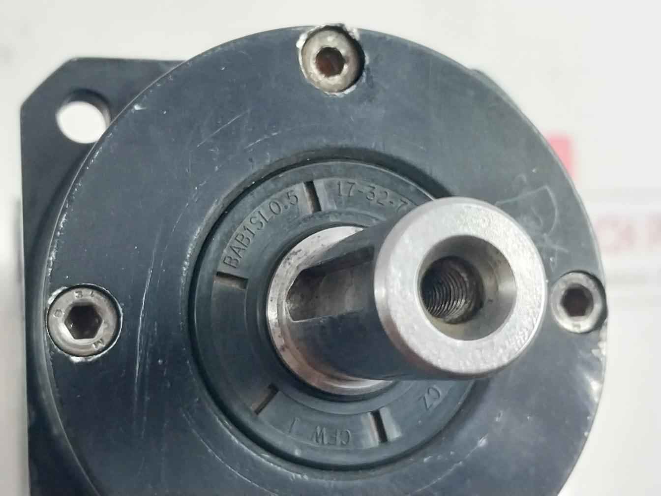 Omron Ip65 Servo Motor Class B Bab1Sl0.5