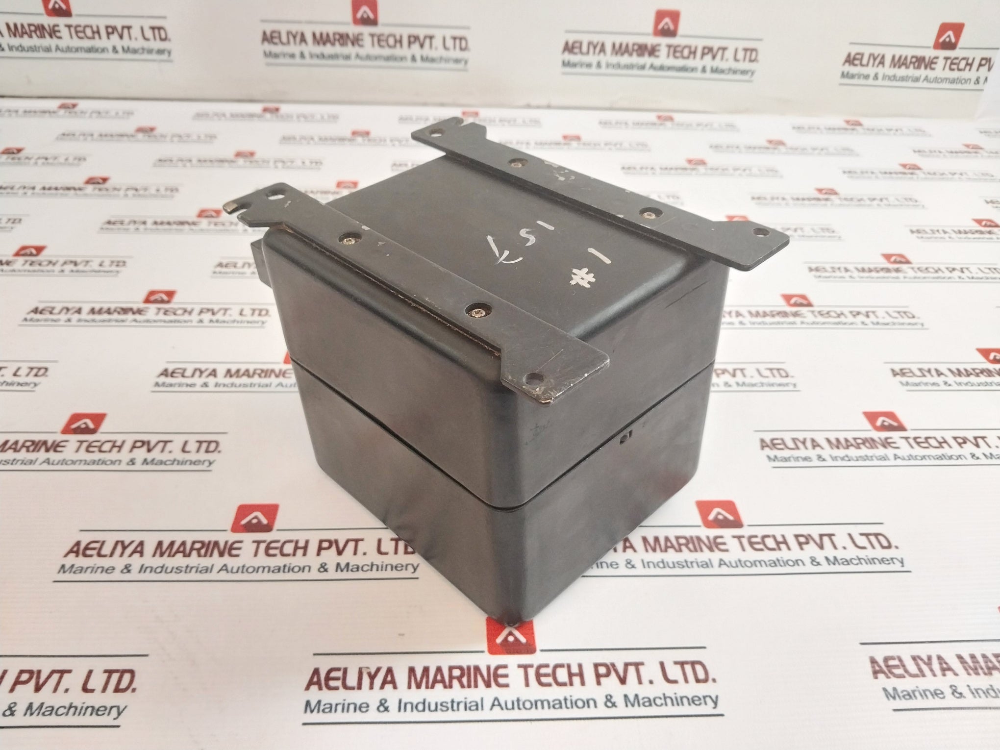 Omron K2Ca-r-s5 Overcurrent Relay Nag504020 5A 100/110/200/220Vac