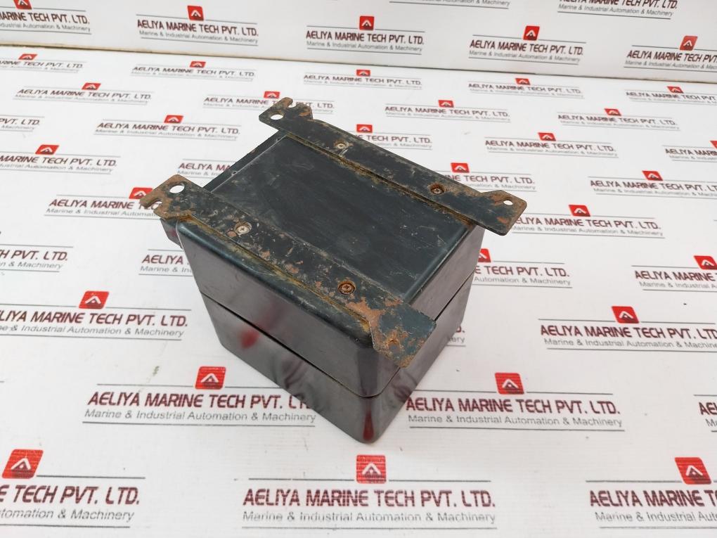 Omron K2Wr-r-s5 Reverse Power Relay 100/110/200/220Vac 5A 50/60Hz Used