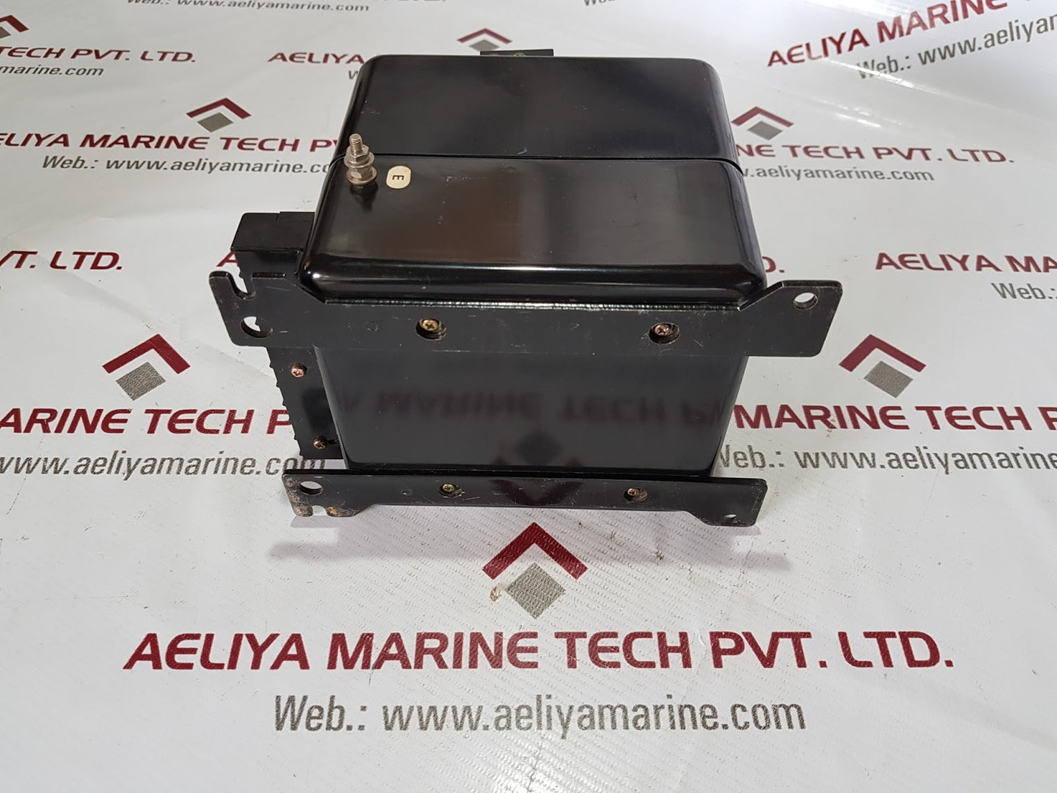 OMRON K2WR-R-S5 Reverse Power Relay 100/110/200/220VAC 5A 50/60HZ