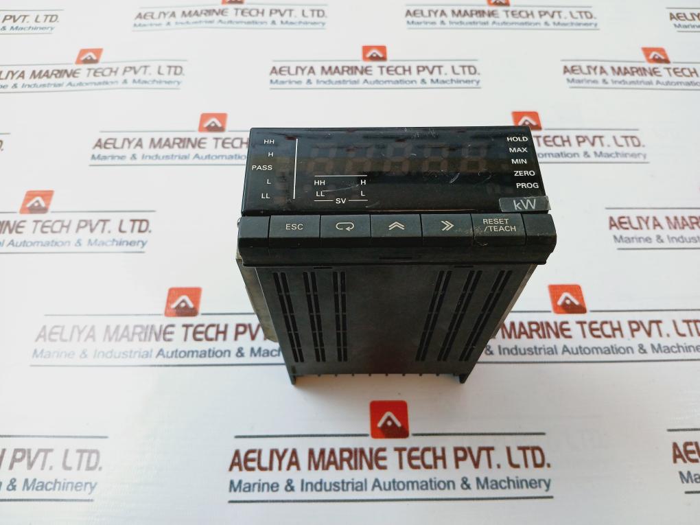 Omron K3Nx-ad2A-c2 Digital Panel Meter 12-24Vdc 10W