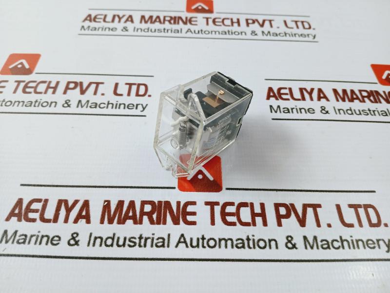 Omron Ly1F 8 Pin General Purpose Relay 110/120 Vac 2598H2