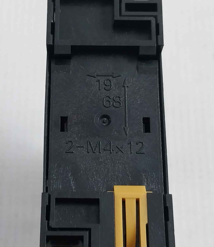 Omron Ly2-d Power Relay With Base 10A 250Vac~