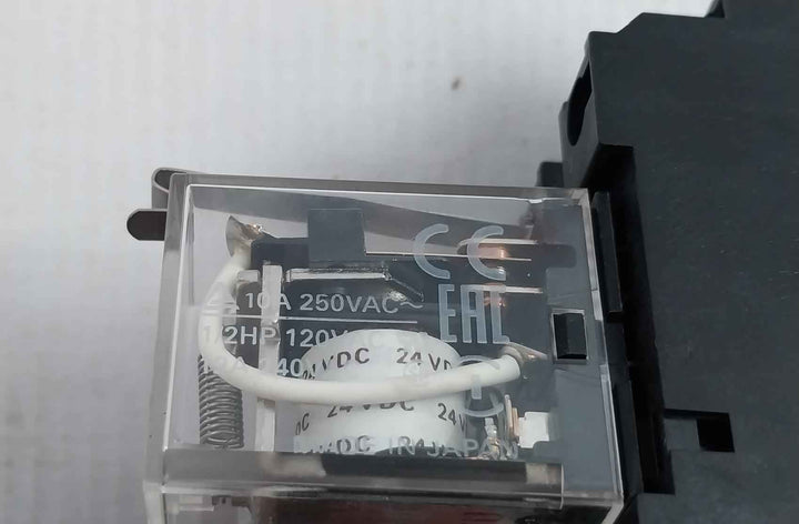 Omron Ly2-d Power Relay With Base 10A 250Vac~
