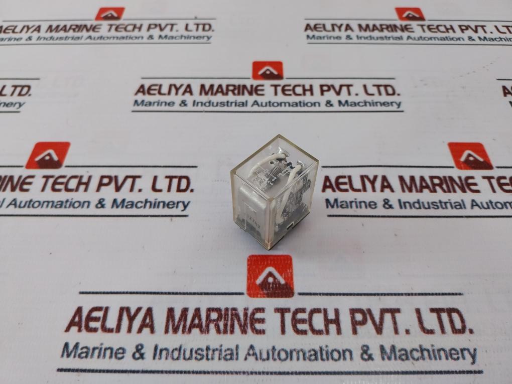 Omron LY2 Relay 10A 24VAC