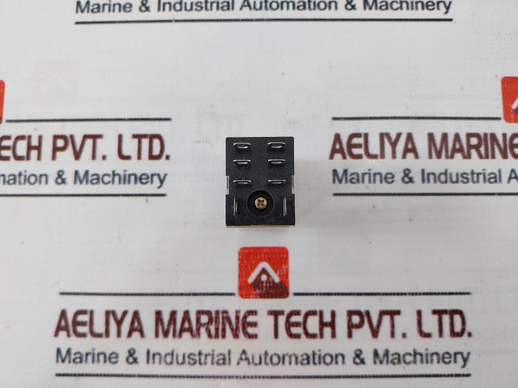 Omron LY2 Relay 10A 24VAC