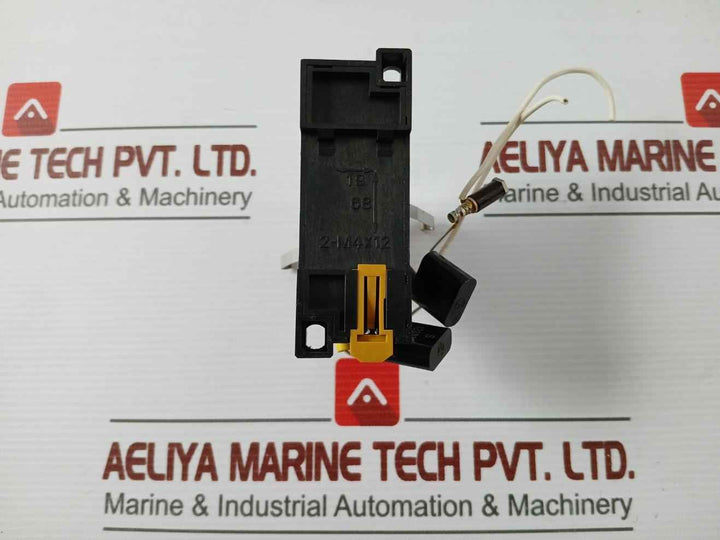 Omron Ly2 Relay With A Socket Base 100/110 Vac