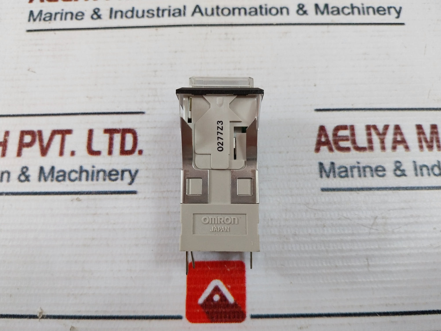 Omron M2Pa-701 Lighted Pushbutton Switch 28V/1.2W