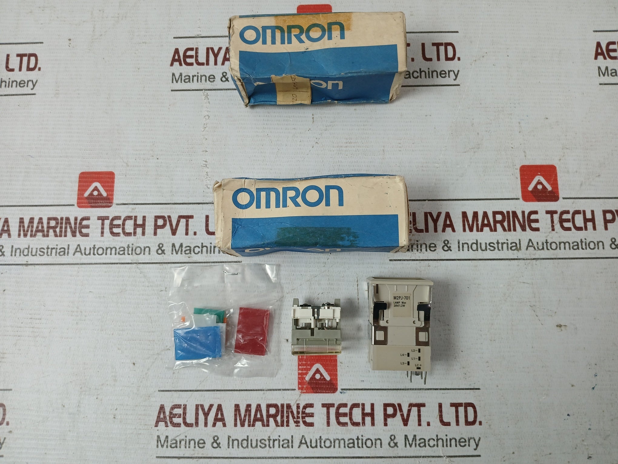 Lot of 2X OMRON M2pj-701 Lighted Push Button Switch Lamp Max 28V/.1.2W