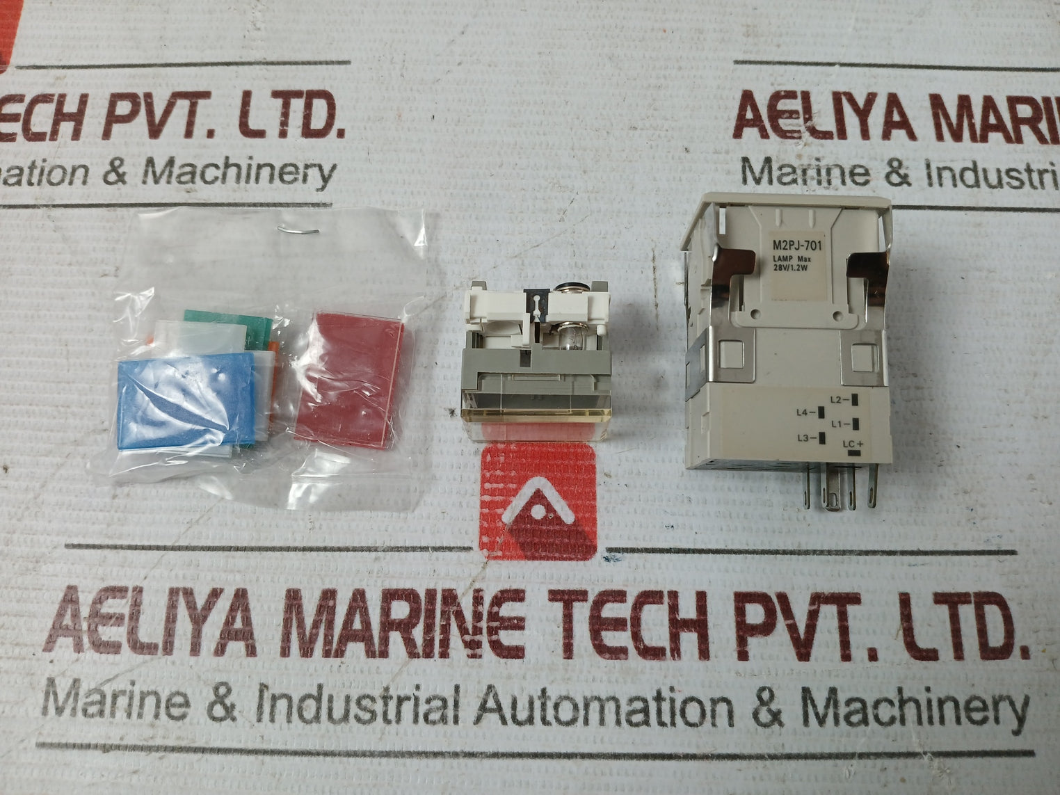 Lot of 2X OMRON M2pj-701 Lighted Push Button Switch Lamp Max 28V/.1.2W