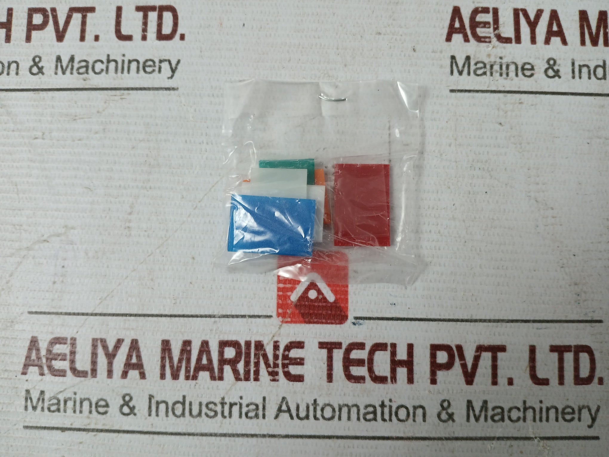 Lot of 2X OMRON M2pj-701 Lighted Push Button Switch Lamp Max 28V/.1.2W