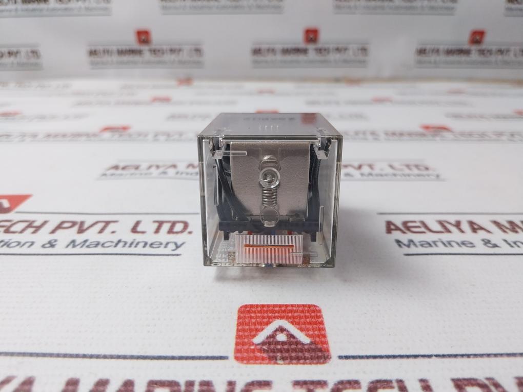 Omron Mk3P5-s Relay 250V~50/60Hz