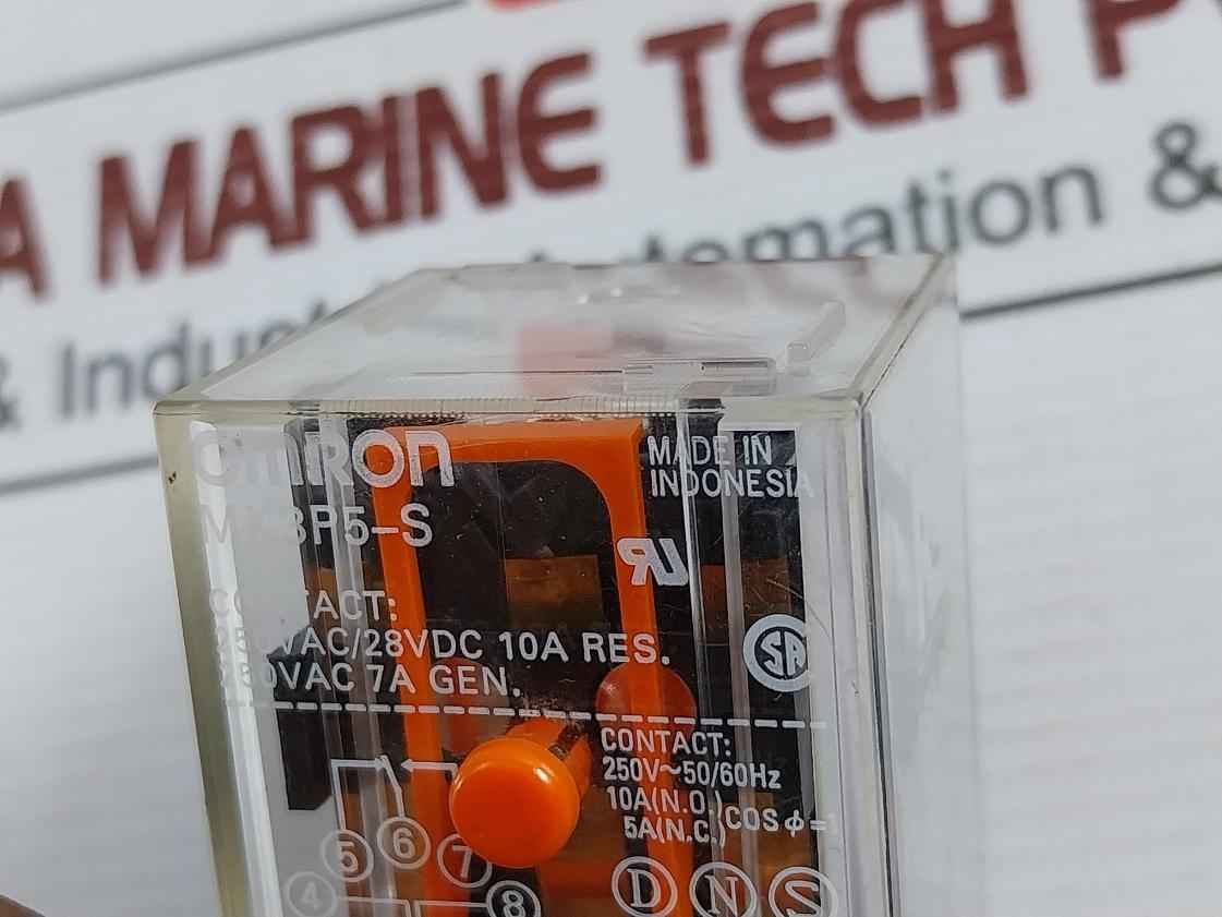 Omron Mk3P5-s Relay Socket 250Vac/28Vdc 10A Res