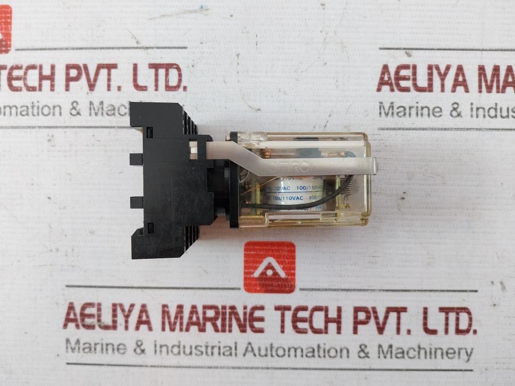 Omron Mk3P Power Relay 100/110Vac 250V 7.5A Pf113A