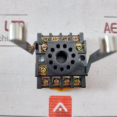 Omron Mk3P Power Relay 100/110Vac 250V 7.5A Pf113A
