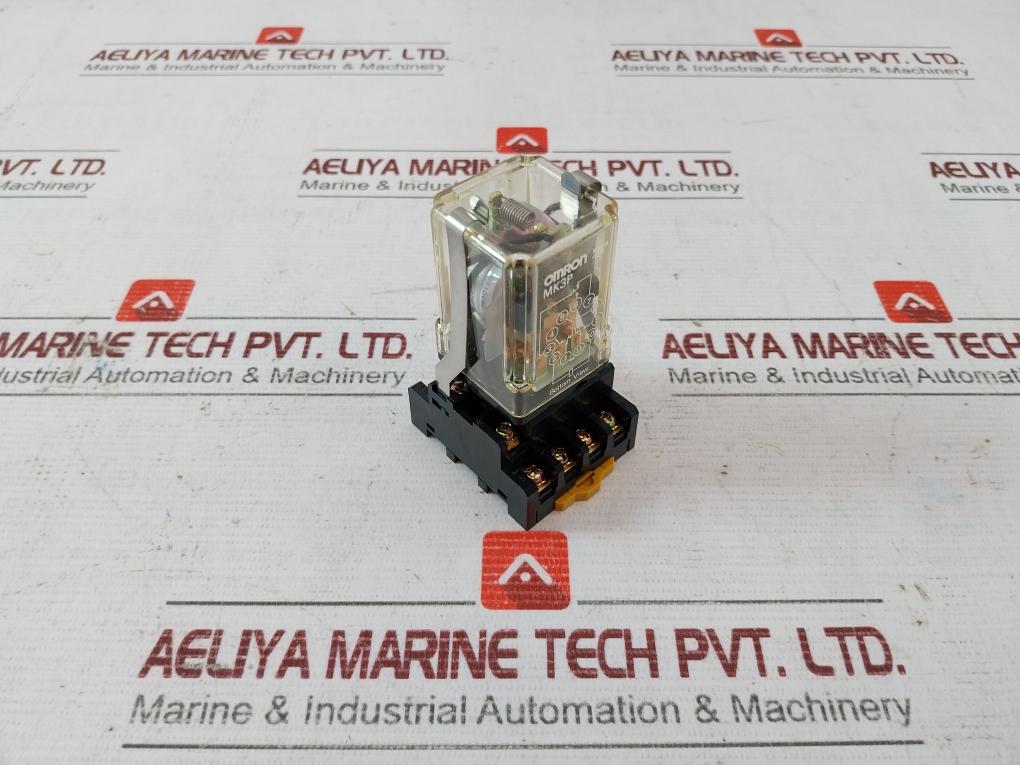 Omron Mk3P Power Relay 100/110Vac 250V 7.5A Pf113A