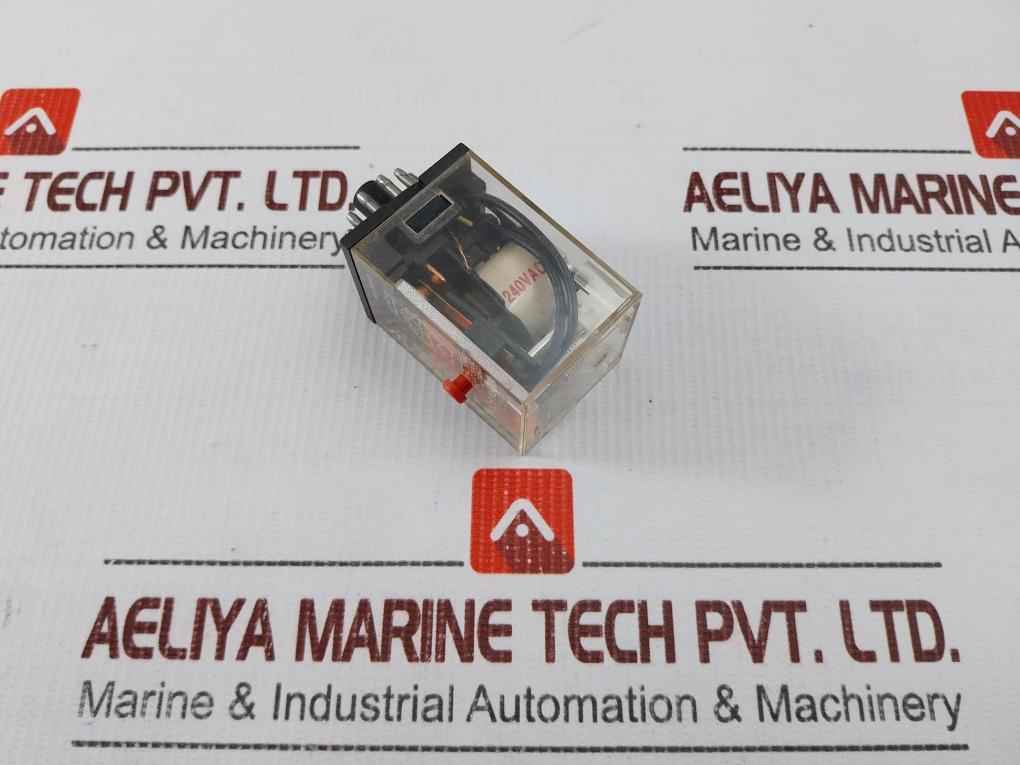 Omron Mk3Pn-5-i-s Power Relay 250Vac/28Vdc 10A