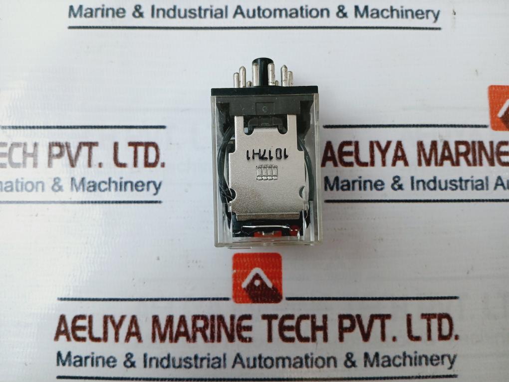 Omron Mk3Pn-5-s Relay 110Vac