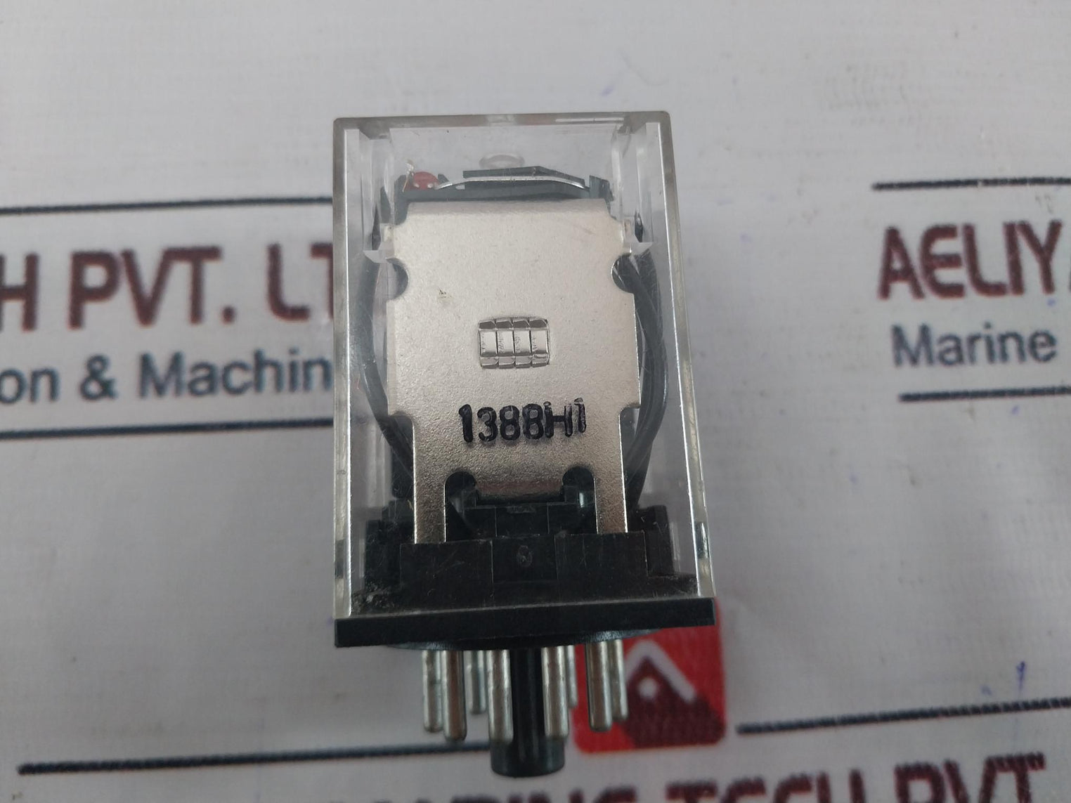 Omron Mk3Pn-5-s Relay 250Vac/28Vdc 10A Res