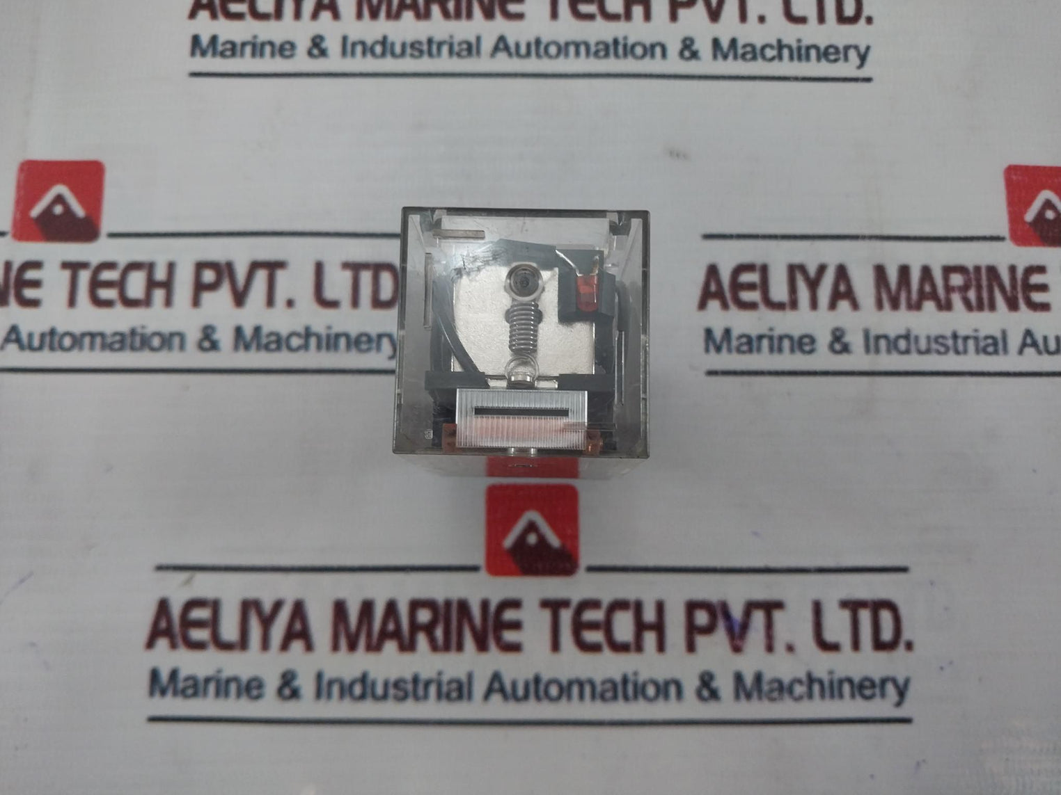 Omron Mk3Pn-5-s Relay 250Vac/28Vdc 10A Res