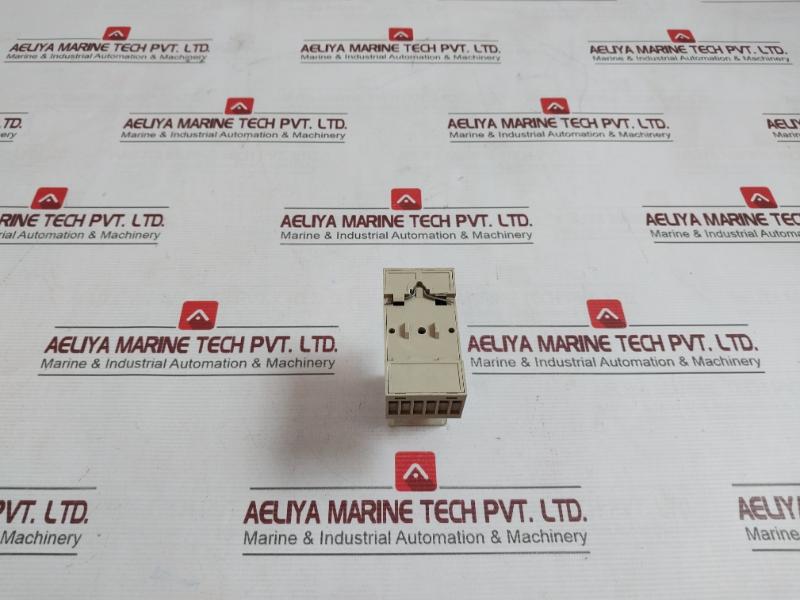 Omron Mk3Pnd-5-s General Purpose Relay Pf113A-n 50Vac/28Vdc 10A 400Vac