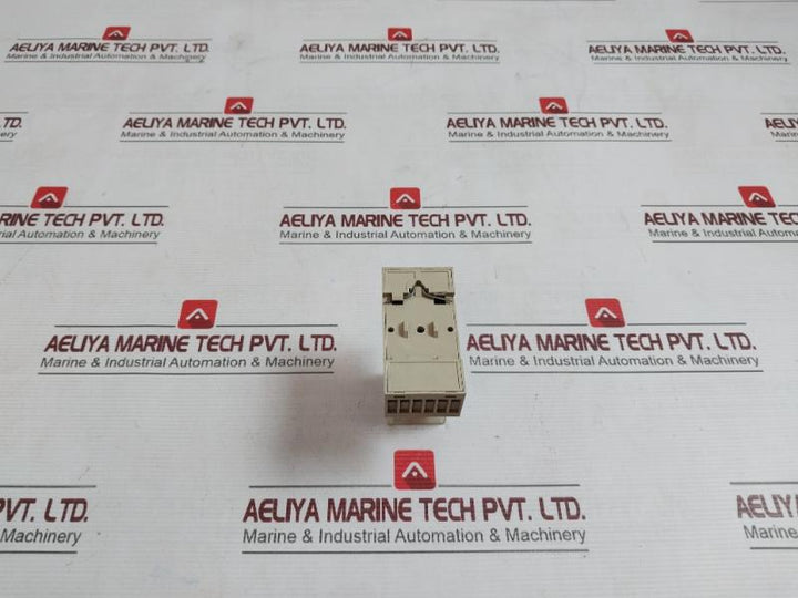 Omron Mk3Pnd-5-s General Purpose Relay Pf113A-n 50Vac/28Vdc 10A 400Vac