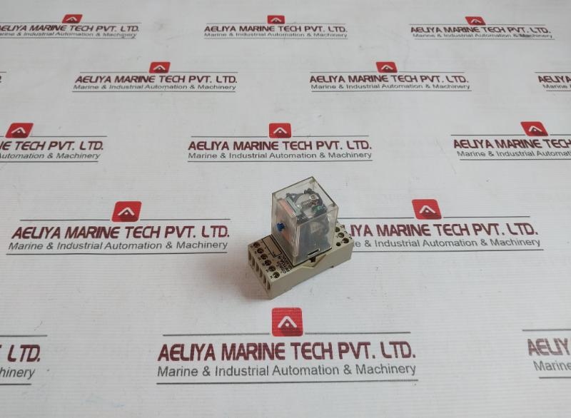 Omron Mk3Pnd-5-s General Purpose Relay Pf113A-n 50Vac/28Vdc 10A 400Vac