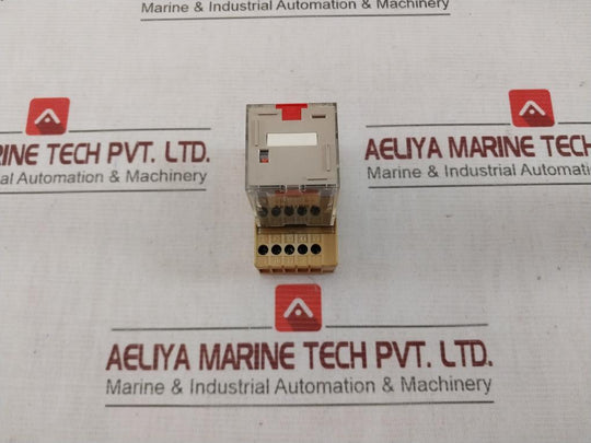 Omron Mks3Pin-5 Single Phase Relay With Base 250V Ac 50/60Hz 29812Ew 30V Dc