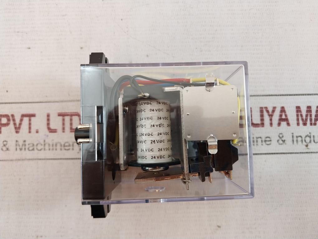 Omron Mm2Xpn-d Power Relay Dc24V 60V 4 536853 646240