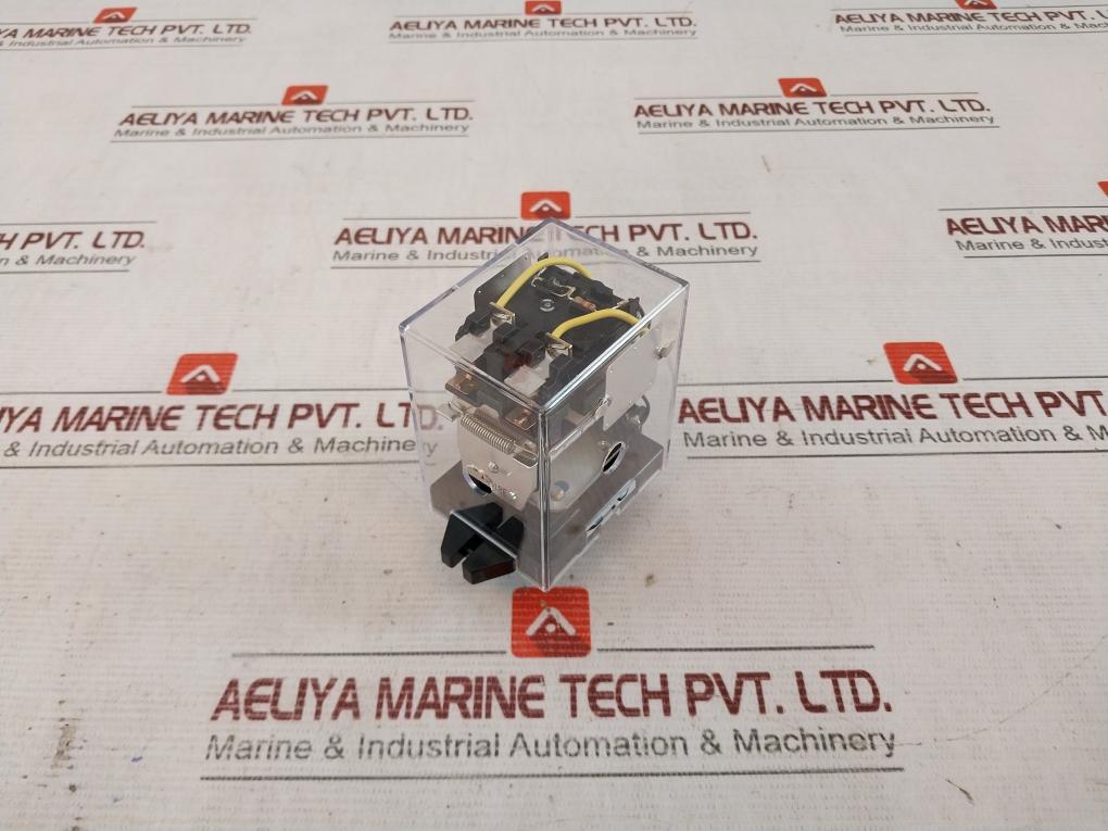 Omron Mm2Xpn-d Power Relay Dc24V 60V 4 536853 646240