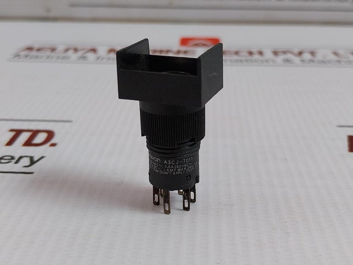 Omron Momentary Panel Switch 0.5A 250Vac A3Cj-7011