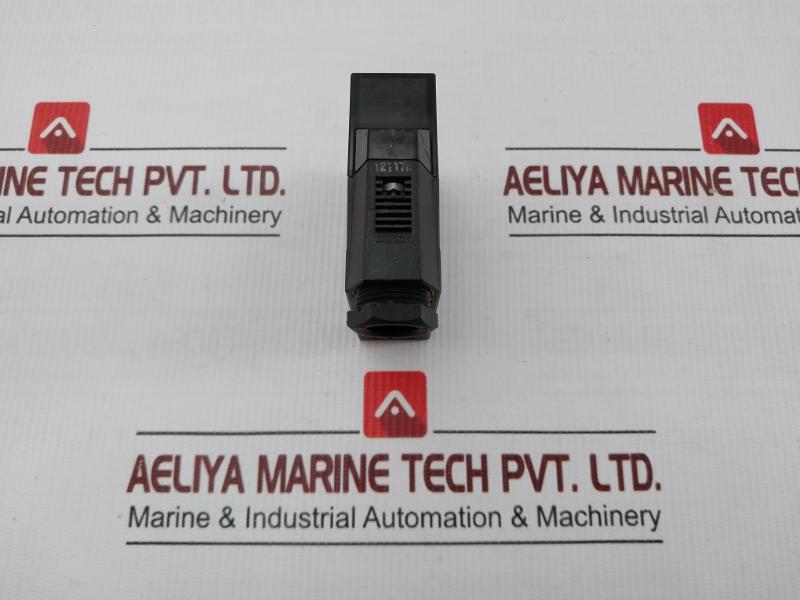 Omron Multi Voltage Photoelectric Sensor E3Jm-r4M4-g